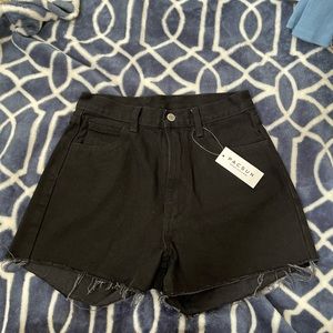 Brandy Melville shorts